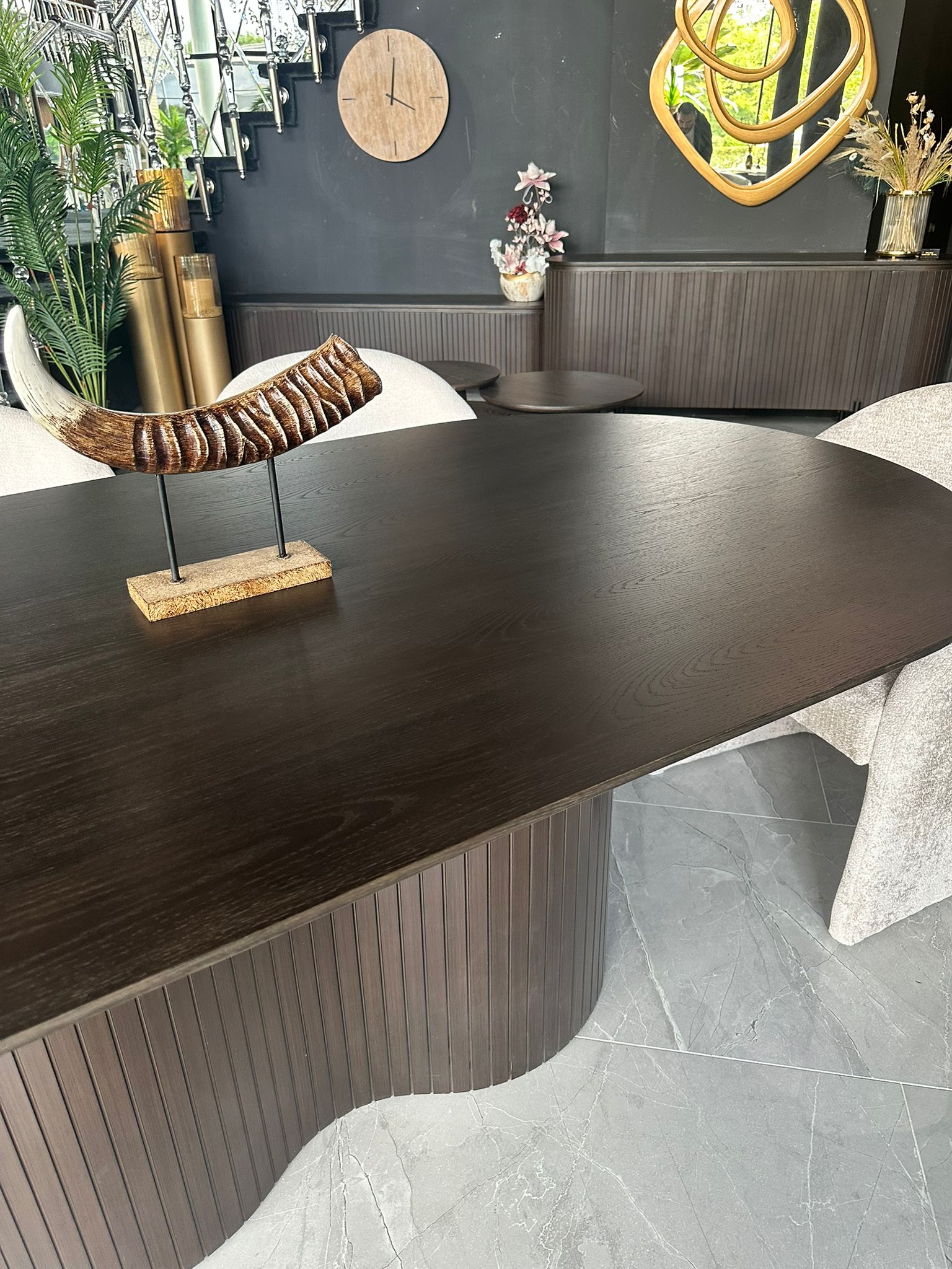 Eettafel - Taurus bruin