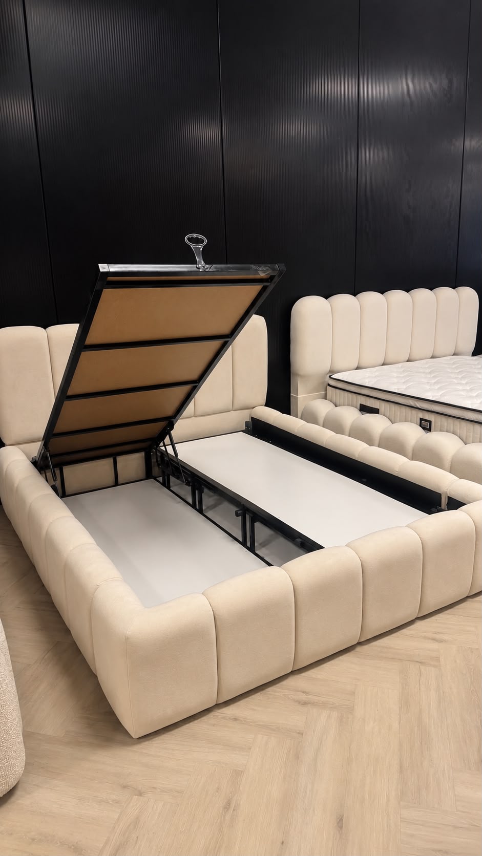 Boxspring Piano