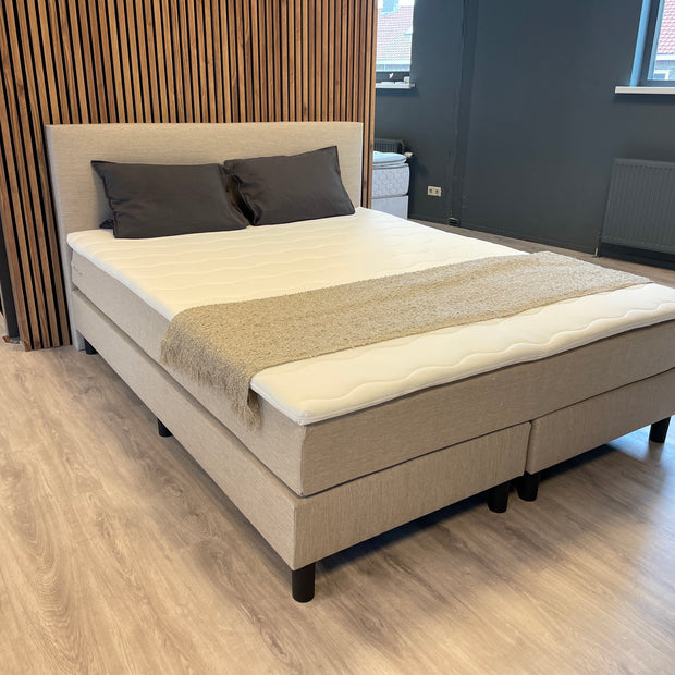 Boxspring Classic – Beige